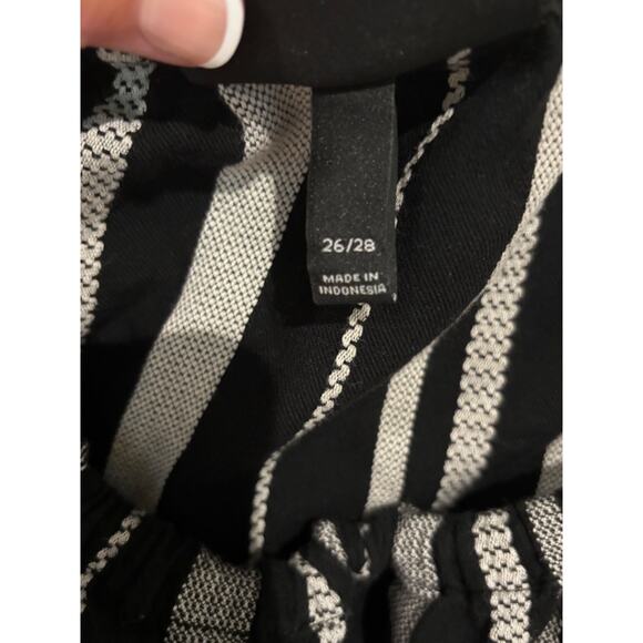 Lane Bryant Black & Tan Off Shoulder adj. top 26/28 Boho comfort travel peasant - Picture 4 of 8